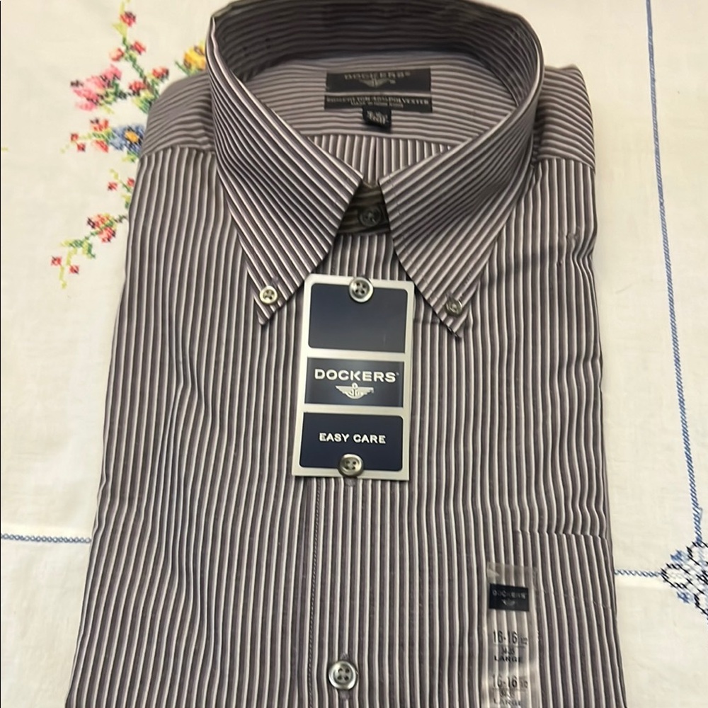 Dockers Brown Dress Shirt Crisp Cotton Classic, 16-16 1/2-34/35, still has tags